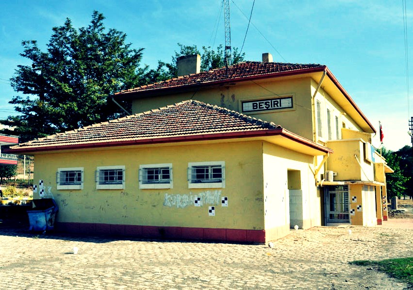 Beşiri Tren İstasyonu